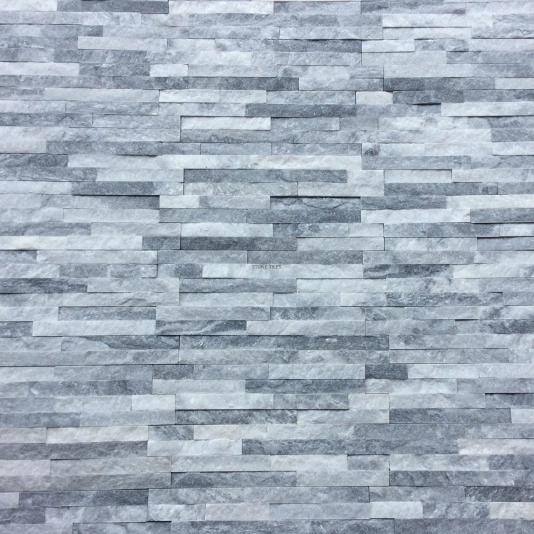 523